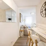 Casa Com Alma Portuguesa @ Alfama Апартаменты Лиссабон