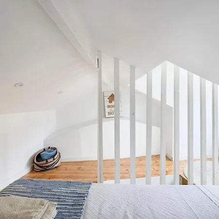 公寓 Casa Com Alma Portuguesa @ Alfama *