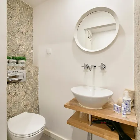 公寓 Casa Com Alma Portuguesa @ Alfama *