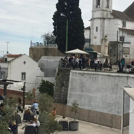 Casa Com Alma Portuguesa @ Alfama 公寓